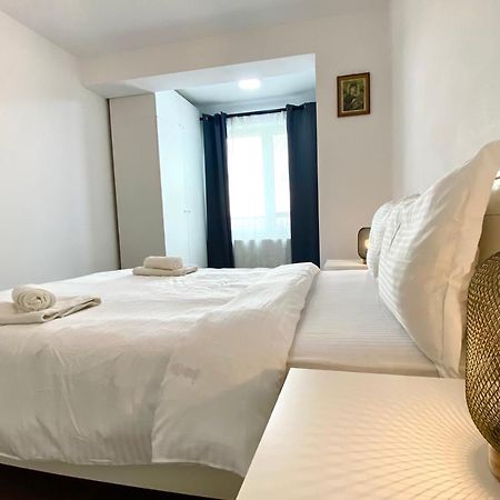 Astoria Apartment - Pet Friendly Брашов Экстерьер фото