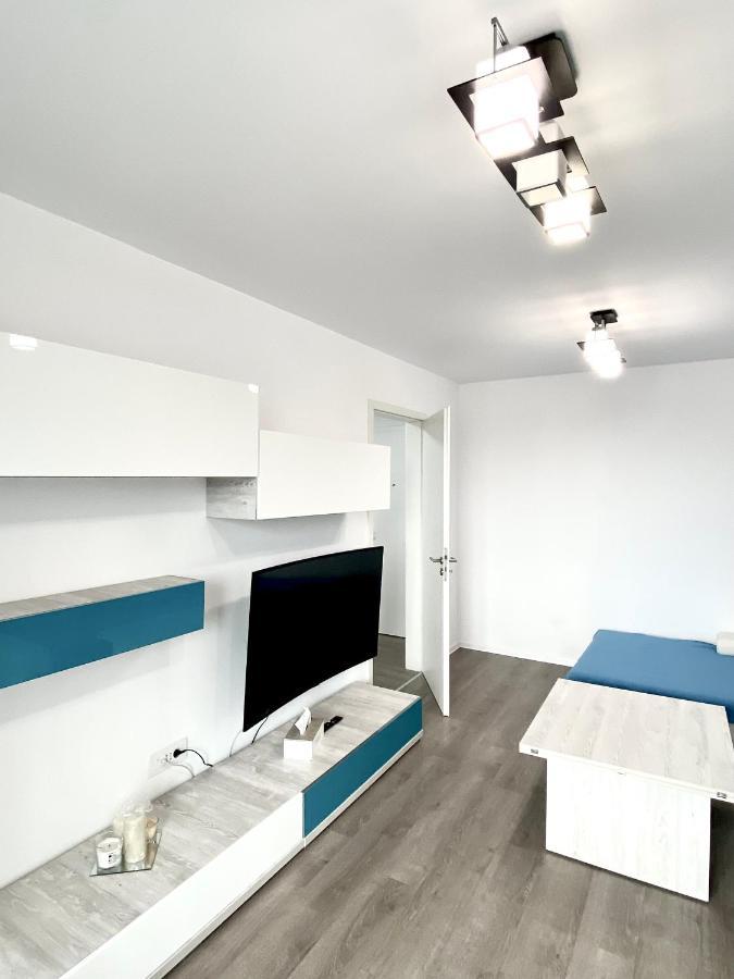 Astoria Apartment - Pet Friendly Брашов Экстерьер фото